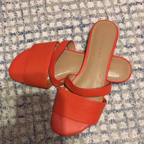 Banana Republic Red Women's Sandals - Picture 4 of 4